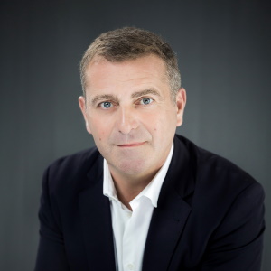 Portrait de Gael Desgrees du Lou - photographie Delphine Perrin